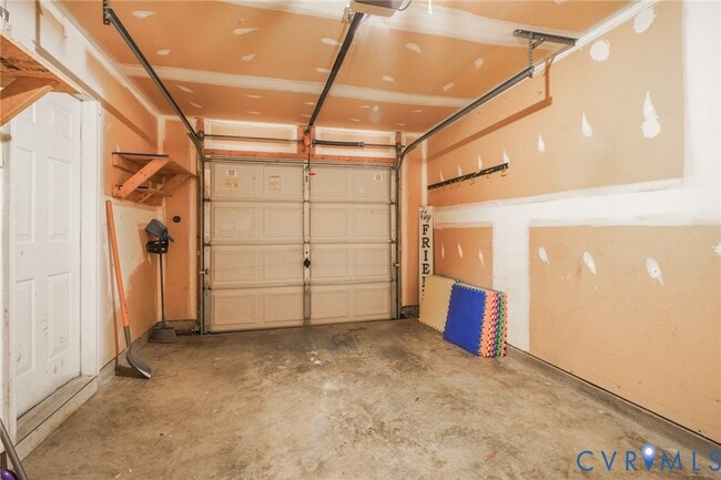 405 Donelson Loop