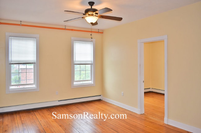 Photo - 277 N Brow St Unit 5