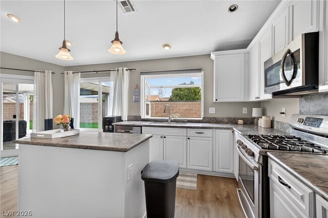 Photo - 1056 Kennebunk Cir