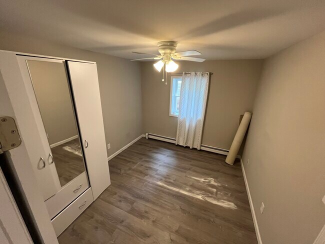 Photo - 40 Old Northport Rd Unit first floor