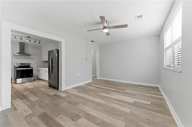 Photo - 1307 Elizabeth Ave SW