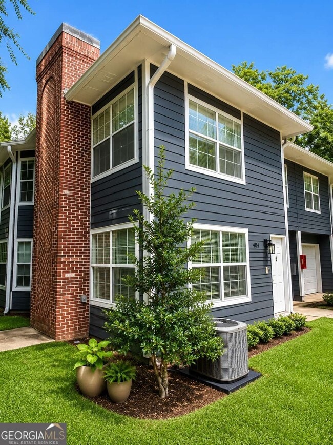 Photo - 1006 Heathmoor Ct