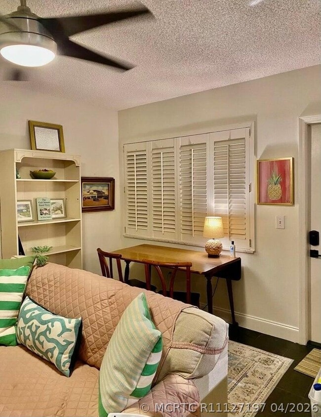Photo - 30 S J St Unit 14
