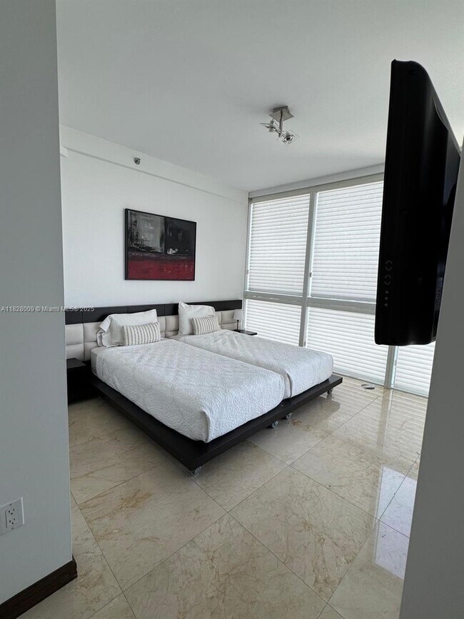 Photo - 450 Alton Rd