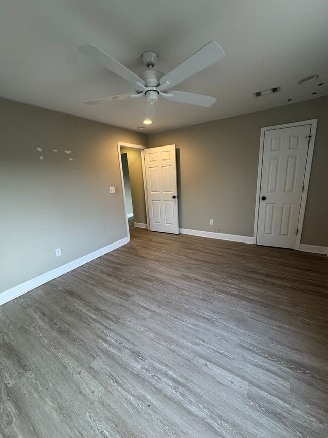 Photo - 3BR/1BA Northport