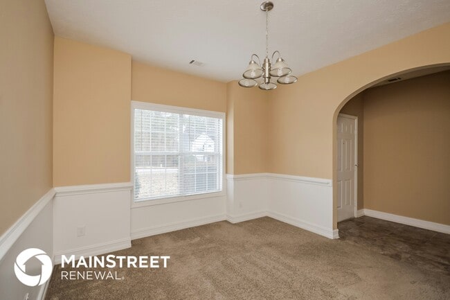Photo - 125 Lanella Pkwy