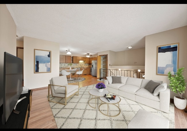 Photo - 1707 Hallmark Ave N