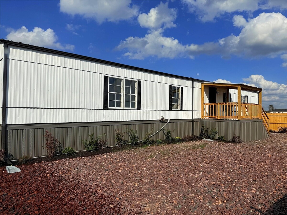 Photo - 1133 Rd 5823