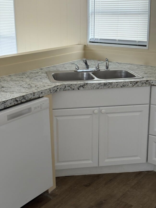 Photo - 3276 Mt Tabor Rd