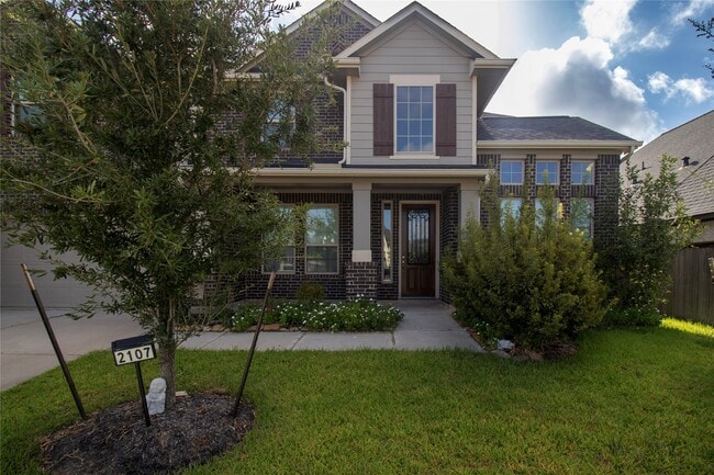 Photo - 2107 Brooke Avery Dr