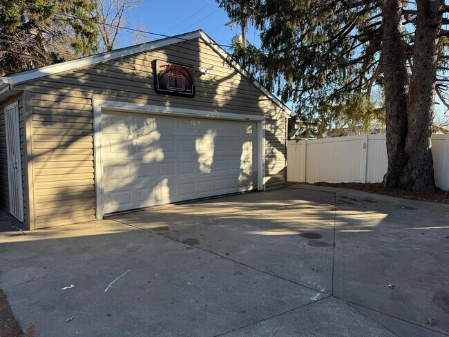 Photo - 4047 Benton Blvd
