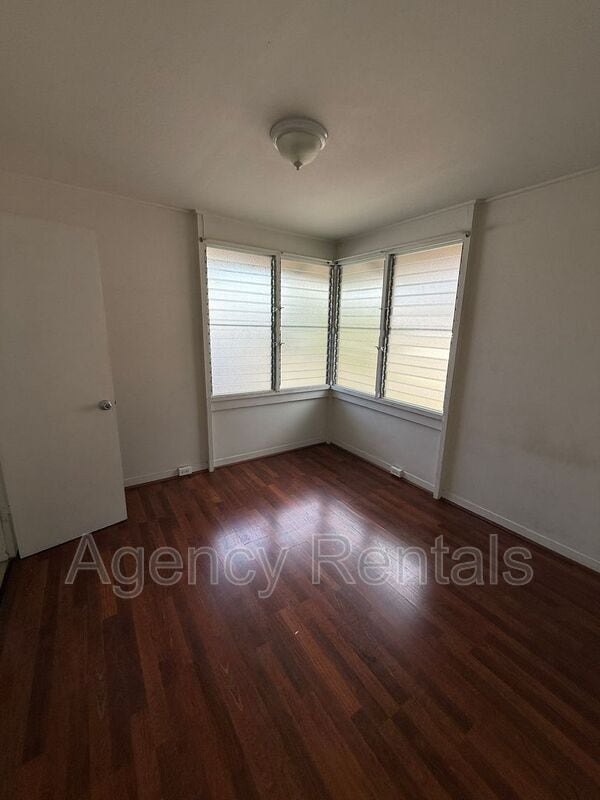 Photo - 1141 Rycroft St Unit A