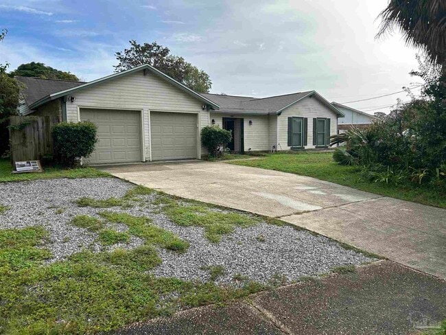Building Photo - 4665 Balmoral Dr Rental