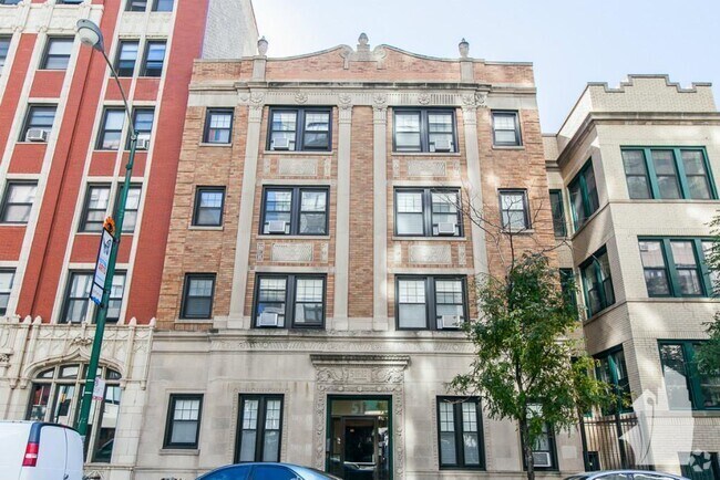 Building Photo - 541 W Belmont Ave Unit 511-23 Rental