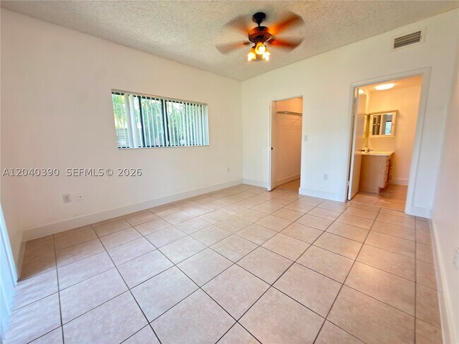 Photo - 2550 SW 18th Terrace Unit 2201