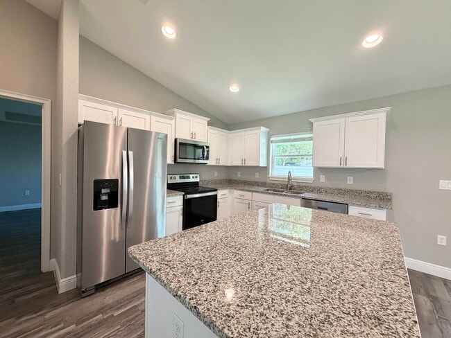 Photo - 9 Larch Dr