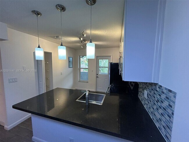 Photo - 3777 NW 78th Ave Unit 1F