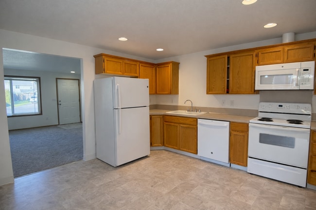 Photo - Well Maintained Single Level Home for Lease in Kelso