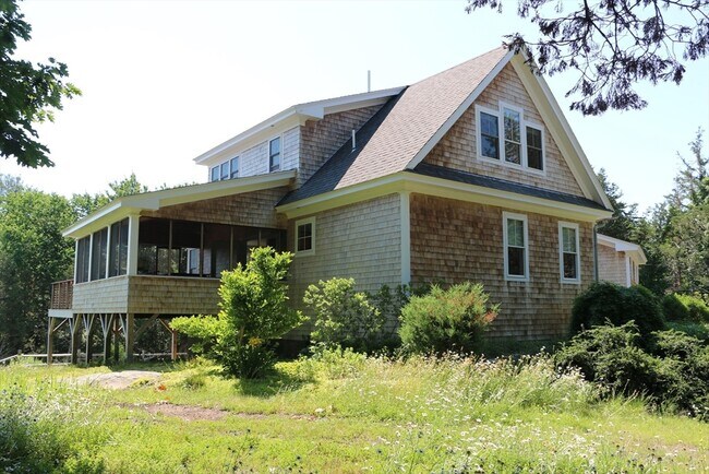 Photo - 21 Lufkin Point Rd House