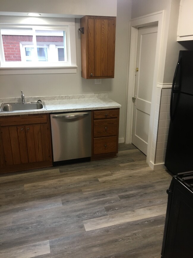 Photo - 3204 French St Unit first