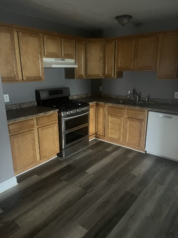 Building Photo - 260 Fountain St Rental