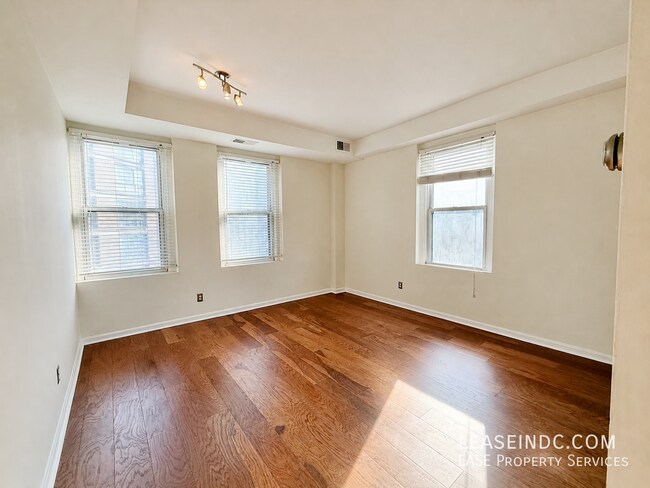 Photo - 1133 13th St NW Unit #605