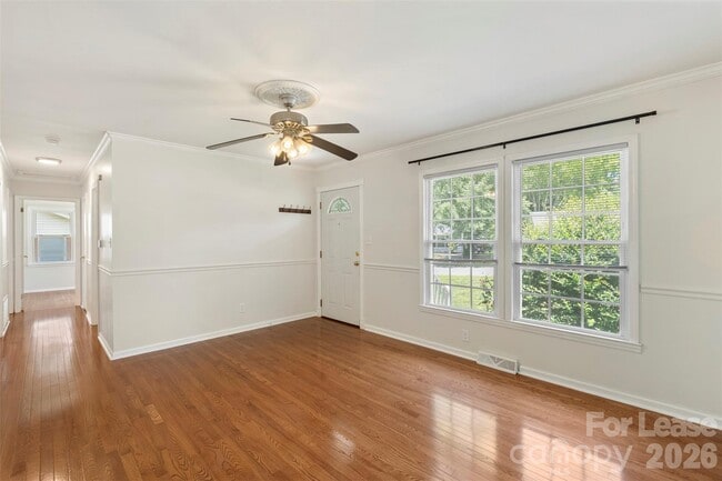 Photo - 3124 Edsel Pl