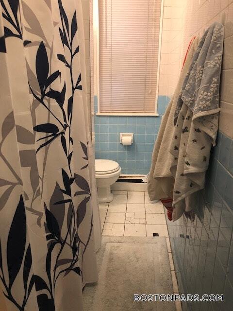 Photo - 11 Aberdeen St Unit 2