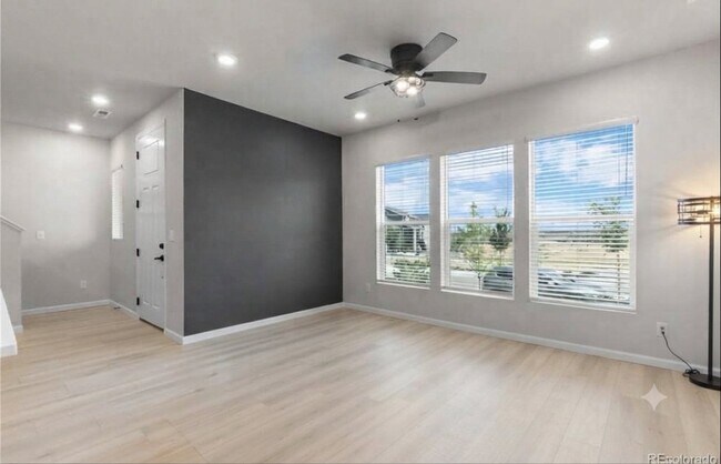 7922 Sterling Ranch Ave