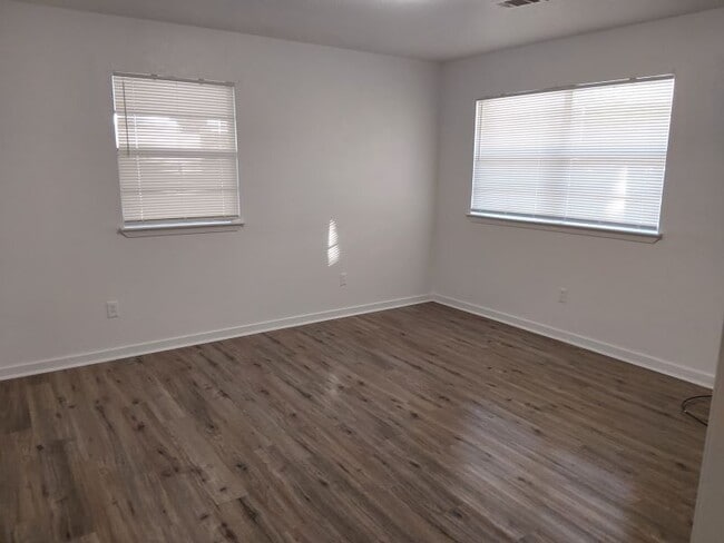 Photo - 3608 Meadowlark Dr