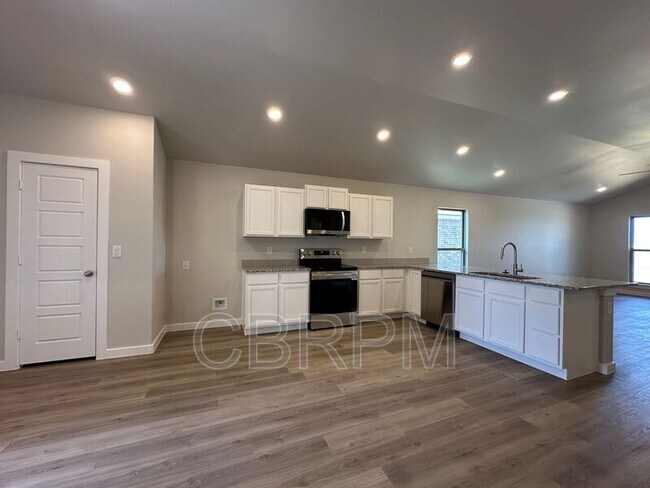 Photo - 1616 N Dover Ave