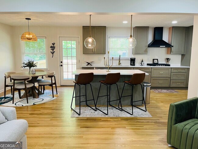 Photo - 2720 Princeton Ln