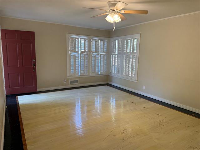 Photo - 4042 Benbrook St