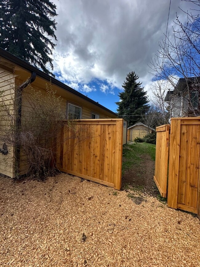 Photo - Charming 2 Bed / 2 Bath Home in Prime Westside Bend Location