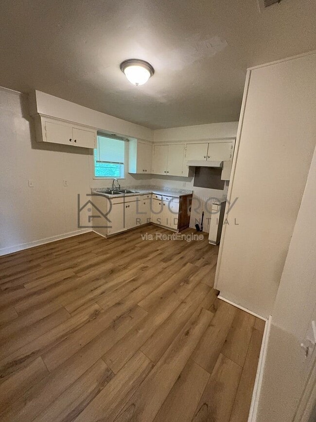 Photo - 1513 Maria Dr