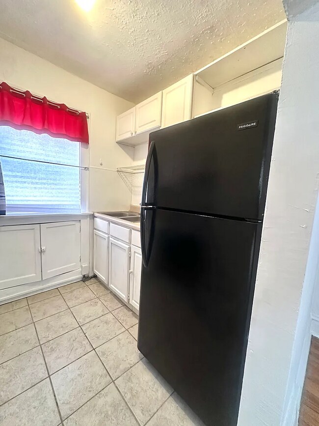 3865 Alberta St Unidad 1