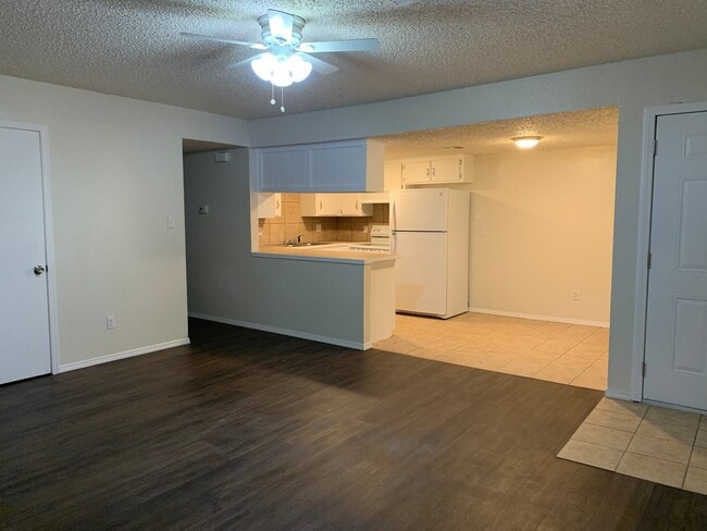 Photo - 997-999 N 5th Unidad 999 ( FLOOD RIDER)