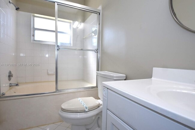 Photo - 17150 NW 11th St