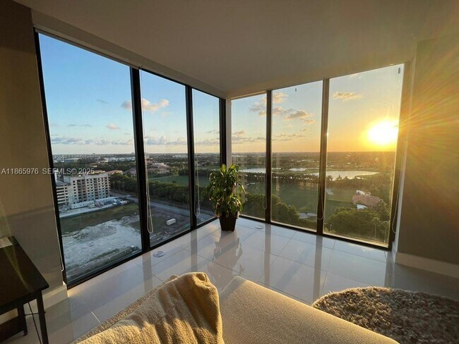 Building Photo - 5252 NW 85th Ave Unit 1702