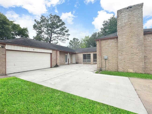 Photo - 6806 Winkleman Rd