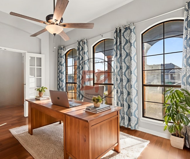 Photo - 10266 Condor Loop