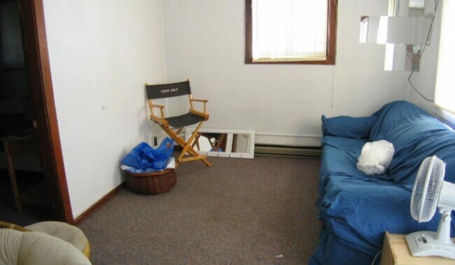 Photo - 805 NE California St