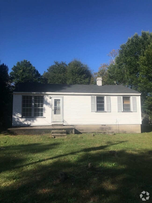 Building Photo - 2 Bed, 1 Bath Available for Rent Rental