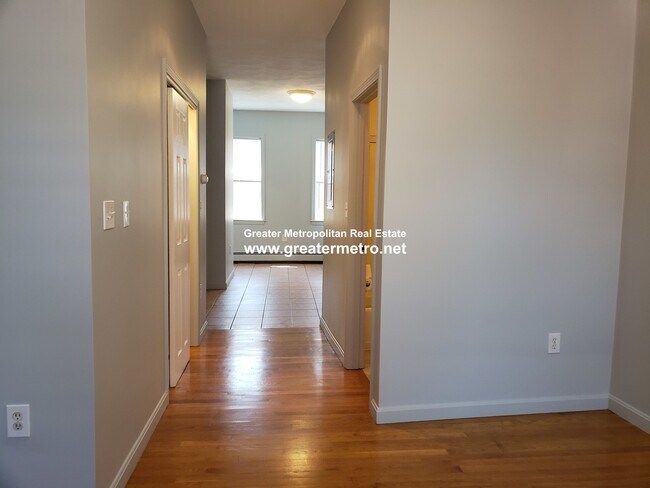 Photo - 40 N Bennet St Unit 3