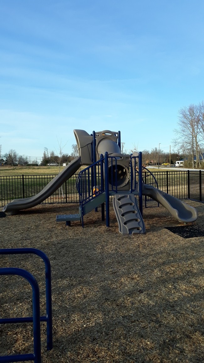 Rivers Edge Apartments For Rent in Hartselle, AL