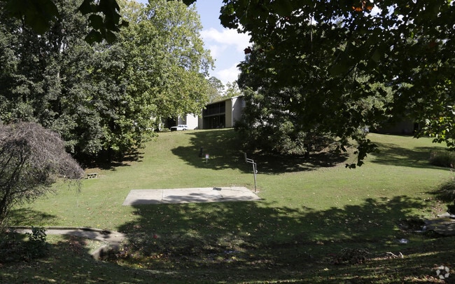 1301 Francis Rd NW - Pines Apartments - The Pines Apartments