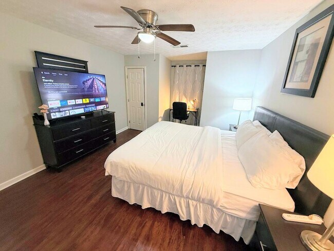 Photo - 5405 Glen Haven Dr