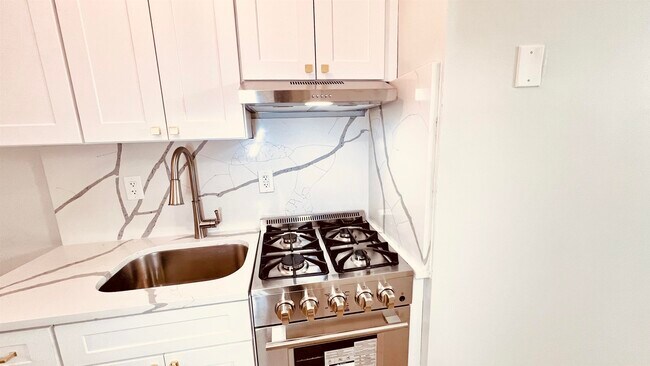 Photo - 3025 John F. Kennedy Blvd Unit 6