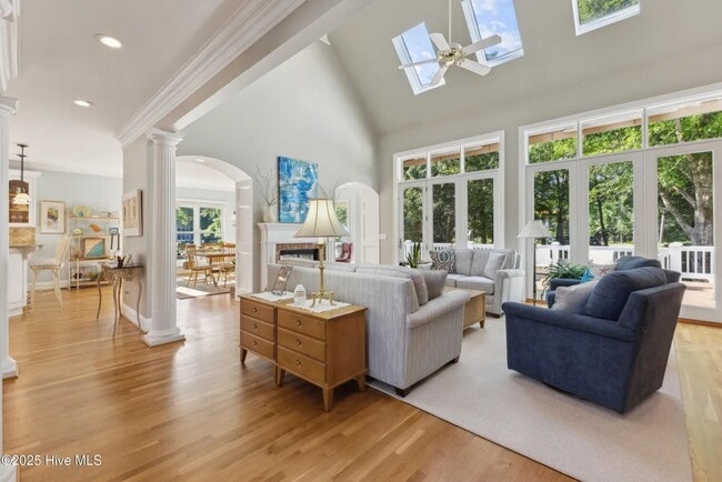 Photo - 8700 Thornblade Cir