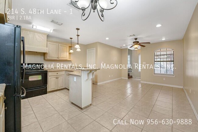 Photo - 214 S 48th Ln Unidad 1